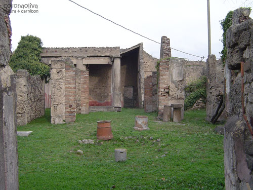 ちゃんといかにもな主柱とかもありますねぇ