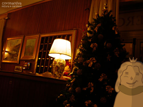 「レセプションもナターレの雰囲気バッチリですねぇ」「ミヅーラさま、なにか恐ろしゅうございます・・・」