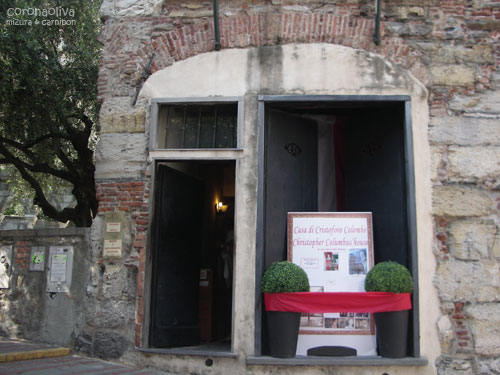 下の説明書きに「クリストフォロ・コロンボの家」とございます