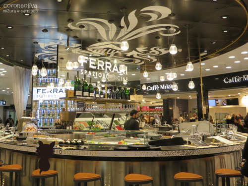 カネの匂いがプンプンするバール『FERRARI』