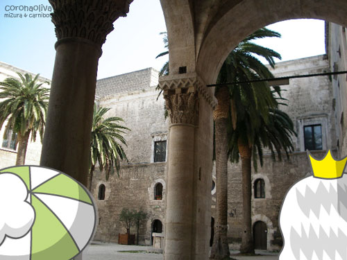 「ここには甲冑はないのですかぁ」「ミヅーラさまは甲冑がお好きですねぇ」