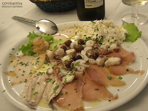 アンティパストの海の幸盛り合わせは、塩加減・酢加減が絶妙！！