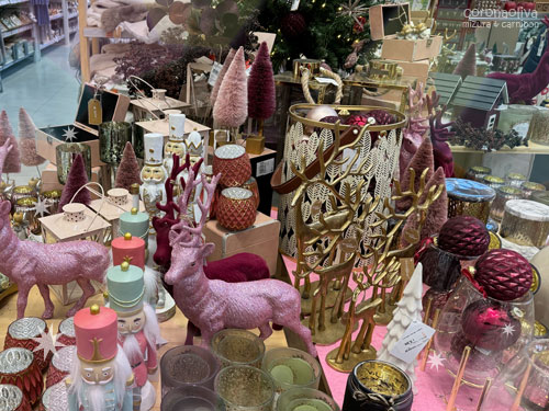 ホームセンターだがもはや見た目Francfranc