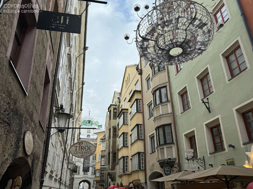 ナゾのまま旧市街ツアーは終わる