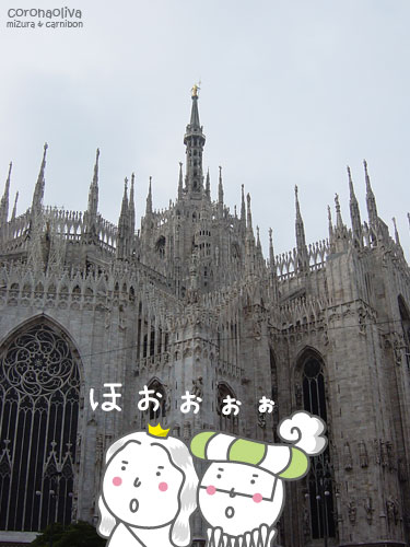 一応有名どころのためドゥオーモを撮ってみる