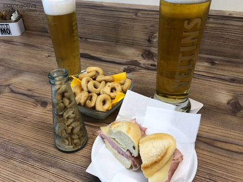本日はサクサクのスナックまでついてきましたよぉ